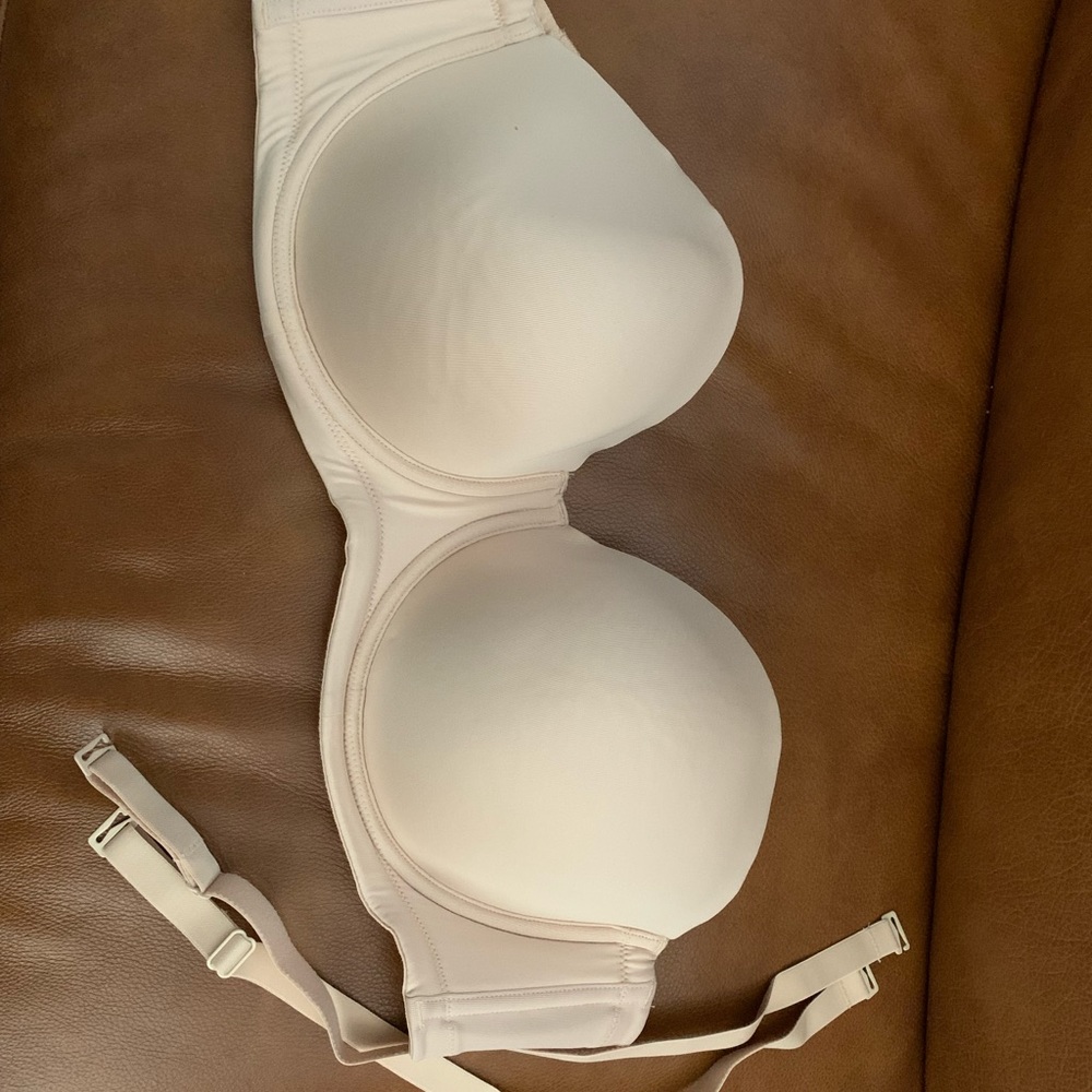 Wacoal Strapless Bra - 34H - Tan - Brand New, Never Worn